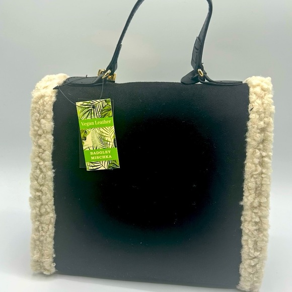 Badgley Mischka
Suede/shearling trim crossbody satchel - Picture 7 of 7